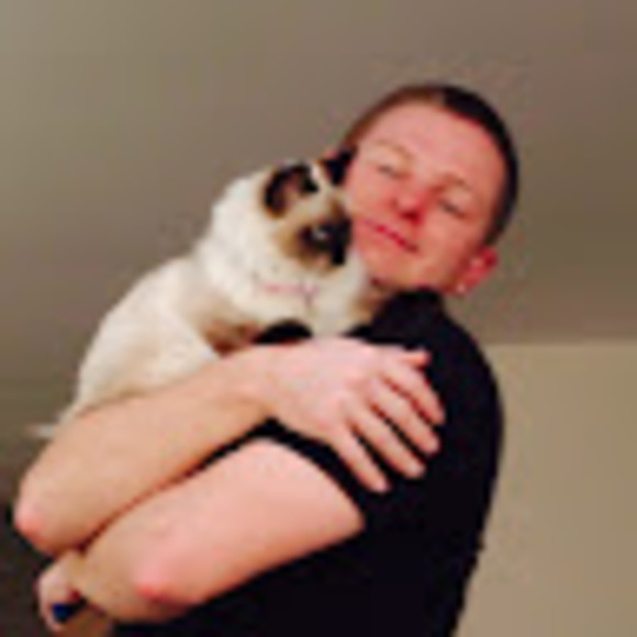 Meet your Posher, Jamison - Picture 1 of 1